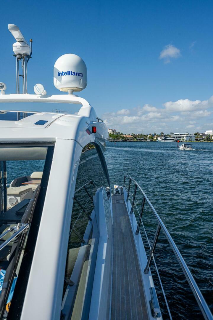 Slide: The Image of Azimut 55S 2014 - 5012017