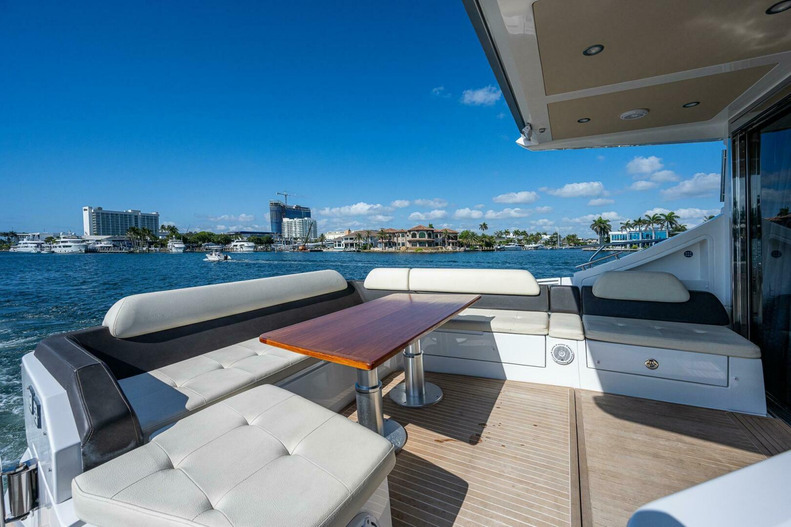 Slide: The Image of Azimut 55S 2014 - 5012019