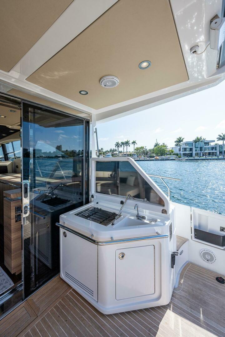 Slide: The Image of Azimut 55S 2014 - 5012024