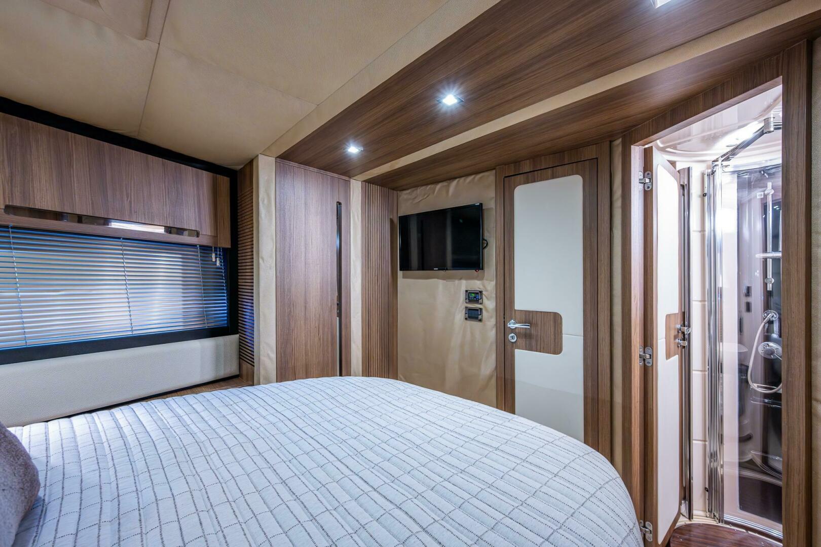 Slide: The Image of Azimut 55S 2014 - 5012052