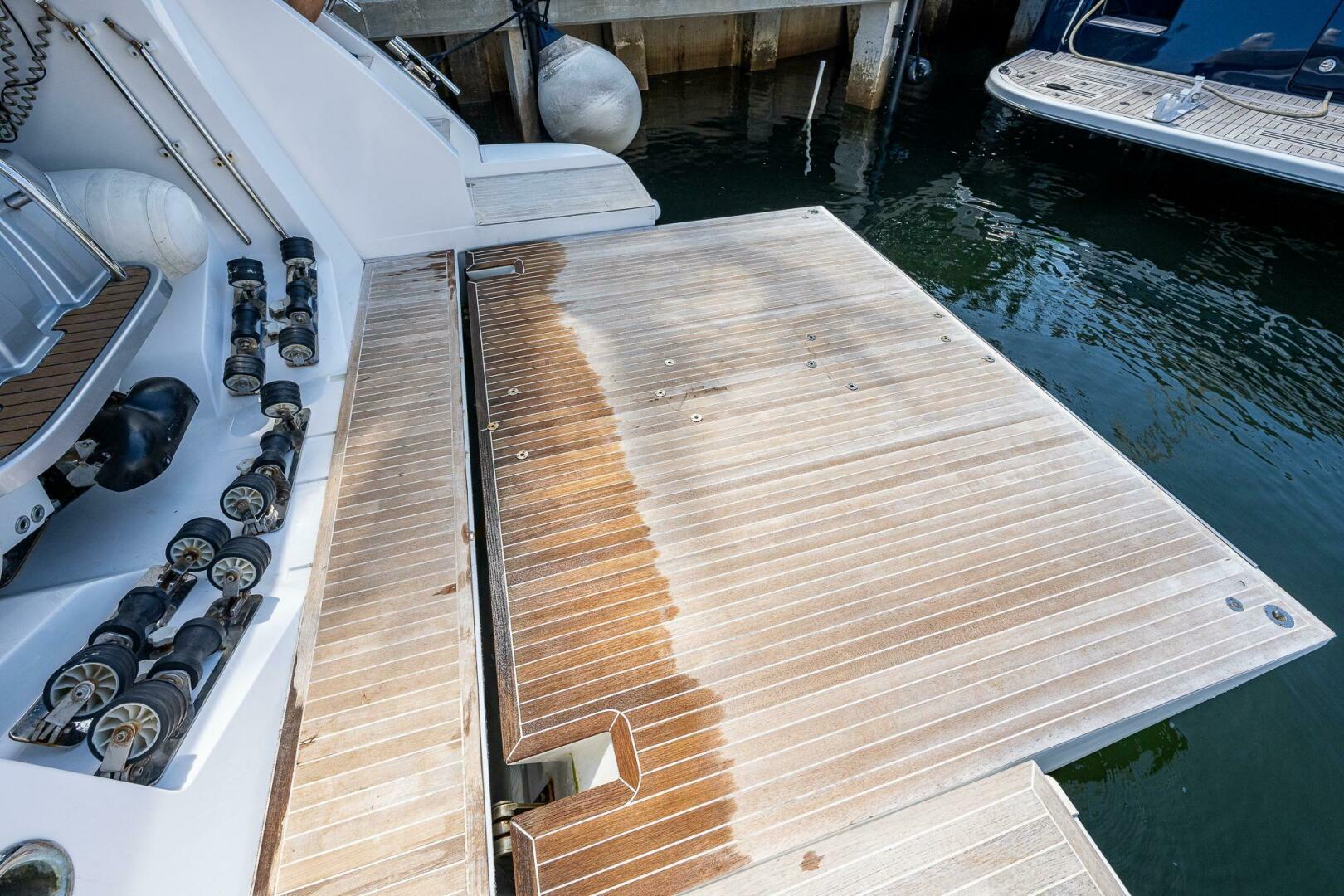 Slide: The Image of Azimut 55S 2014 - 5012062