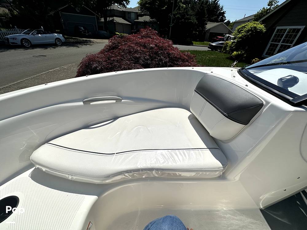Slide: The Image of Bayliner 160 Bowrider 2021 - 12482372