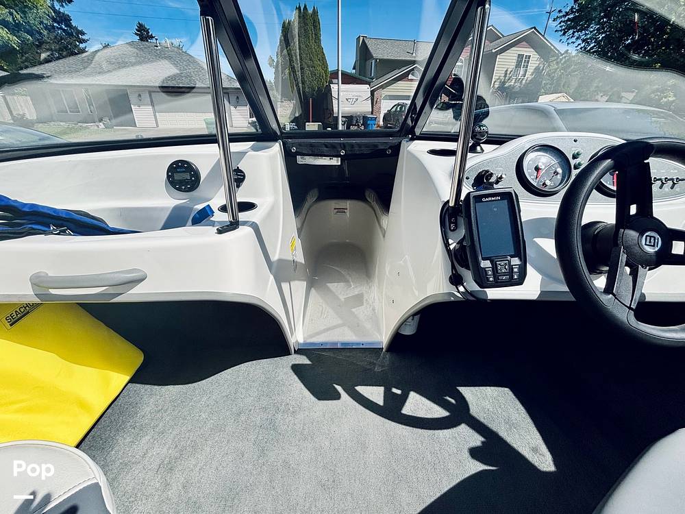 Slide: The Image of Bayliner 160 Bowrider 2021 - 15429531