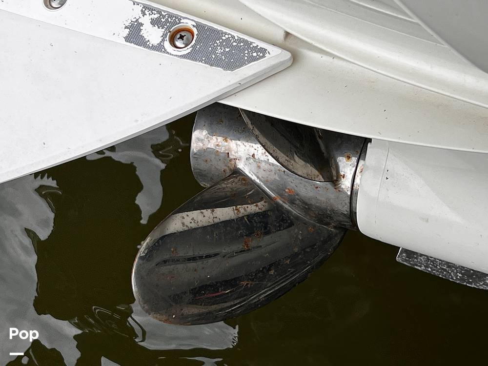Slide: The Image of Power tech prop - 14968540