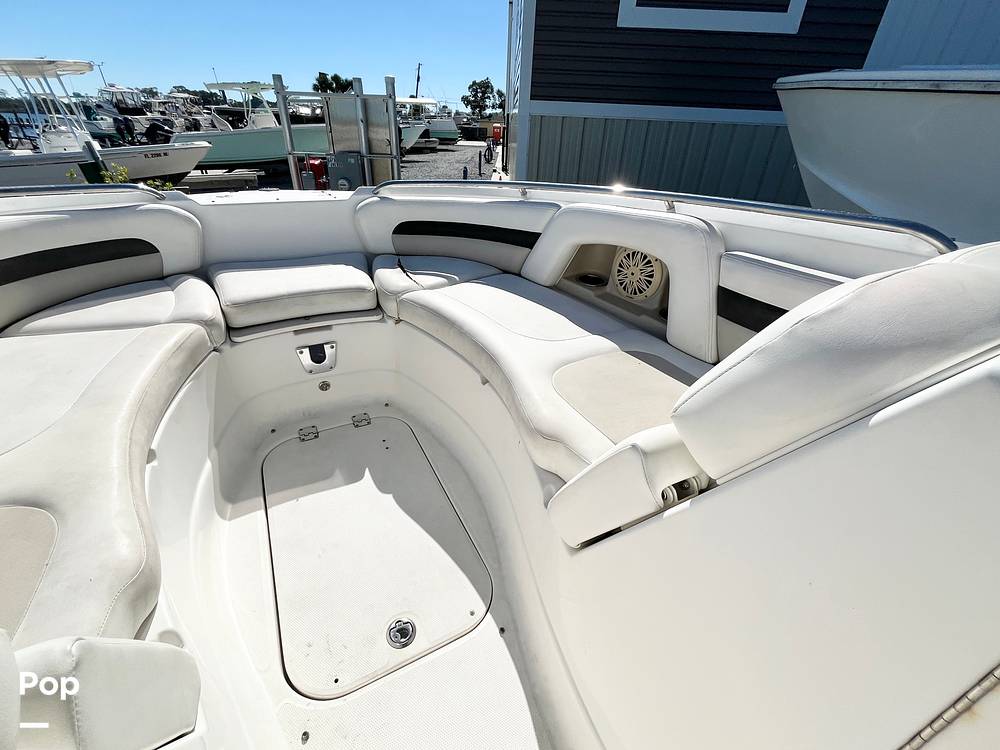 Slide: The Image of Bow Seating - 14918676