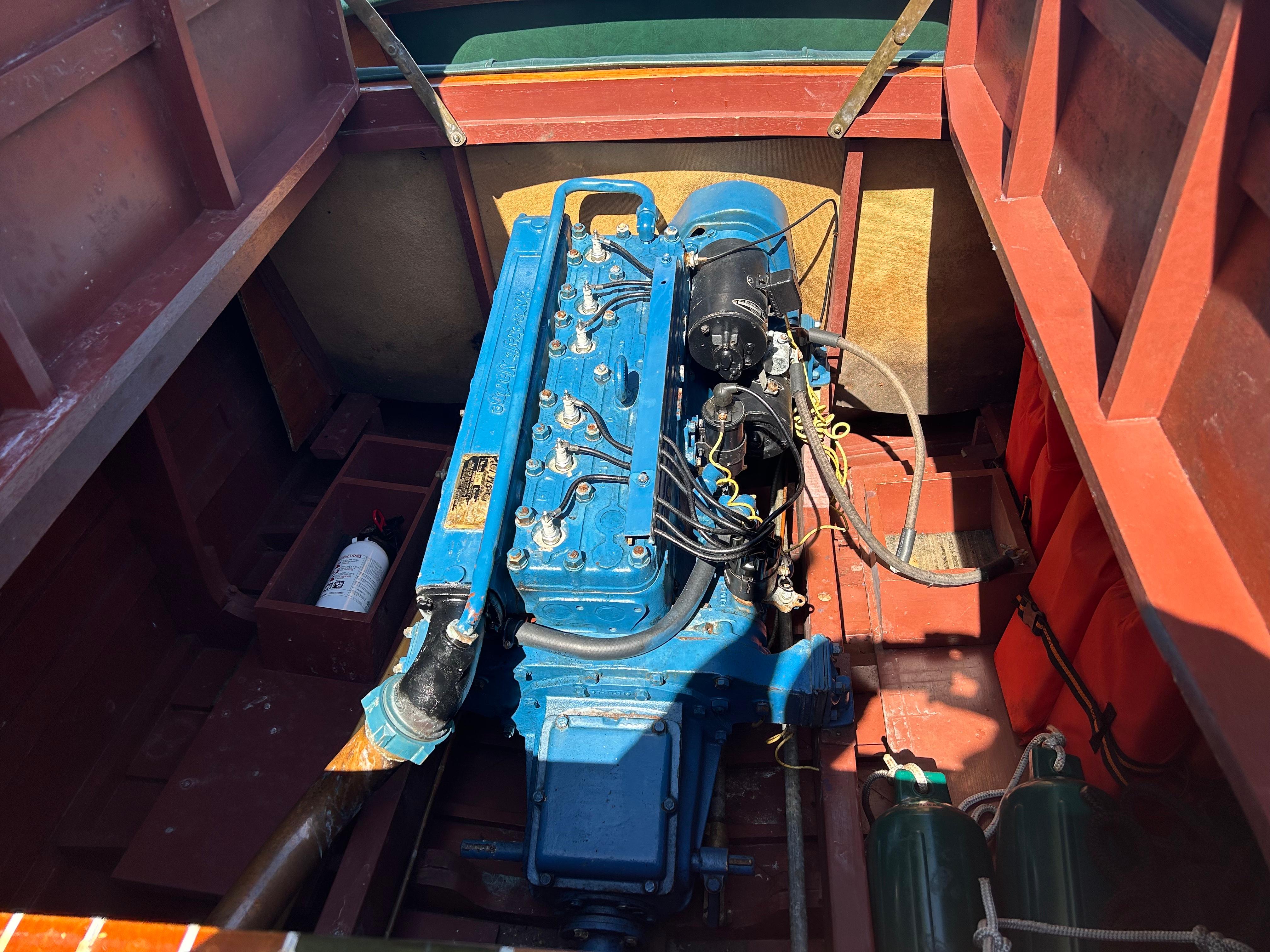 Slide: The Image of Chris-Craft BARREL BACK 1941 - 14