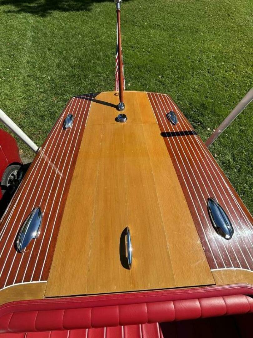 Slide: The Image of Chris-Craft Riviera 18 1952 - 5134183