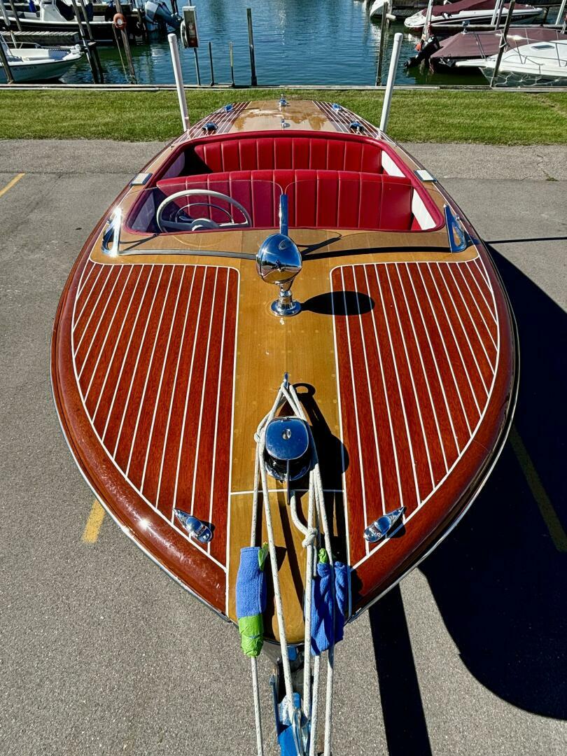 Slide: The Image of Chris-Craft Riviera 18 1952 - 5134447