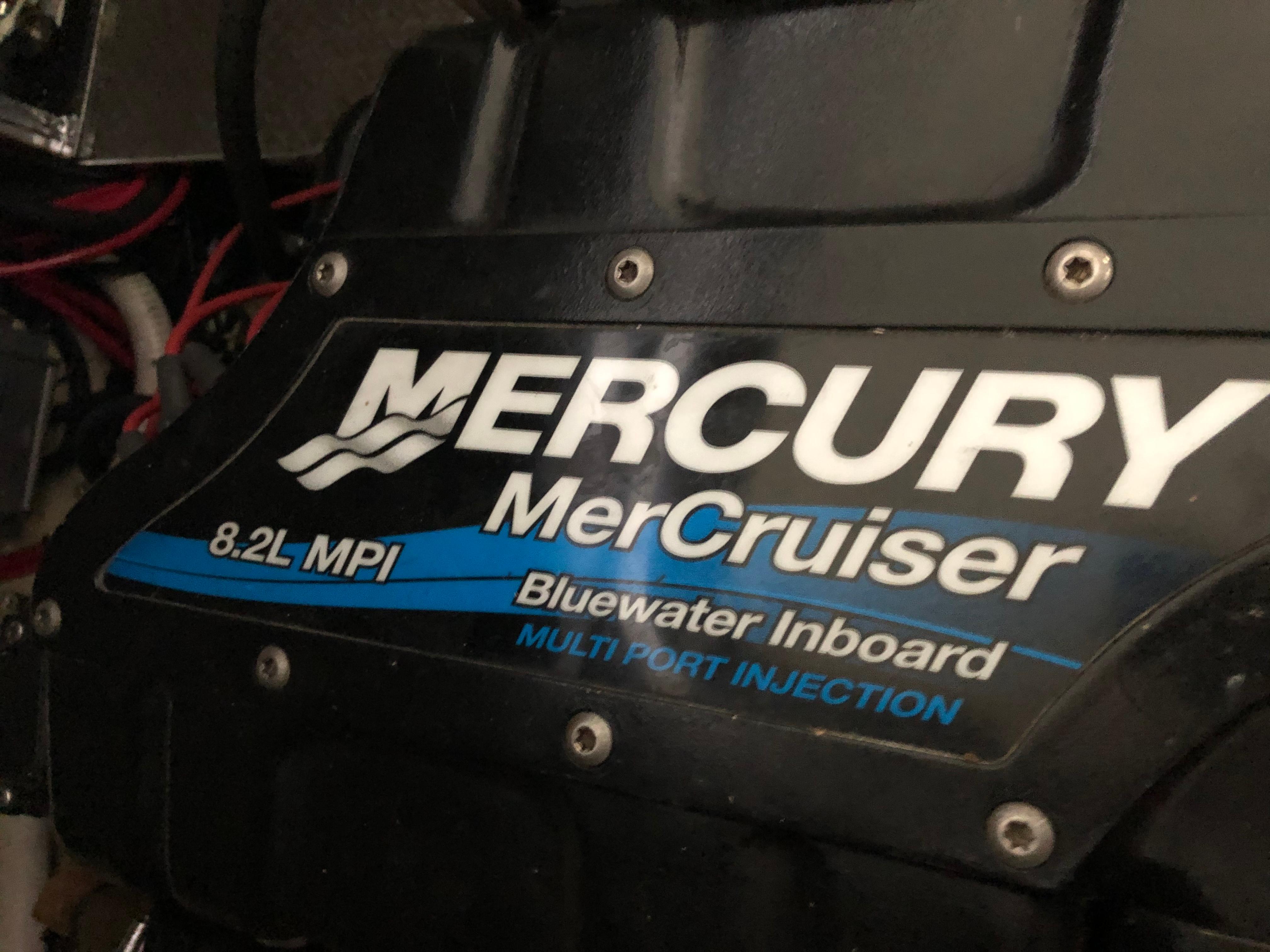 Slide: The Image of Mercury MerCruiser 8.2L MPI Bluewater Inboard engine in a 2000 Formula 37 PC. - 33