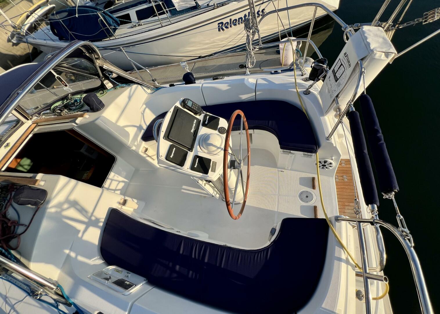 Slide: The Image of Jeanneau Sun Odyssey 35 2005 - 4635184