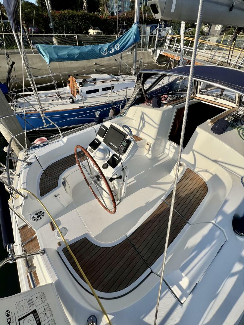 Slide: The Image of Jeanneau Sun Odyssey 35 2005 - 4635186