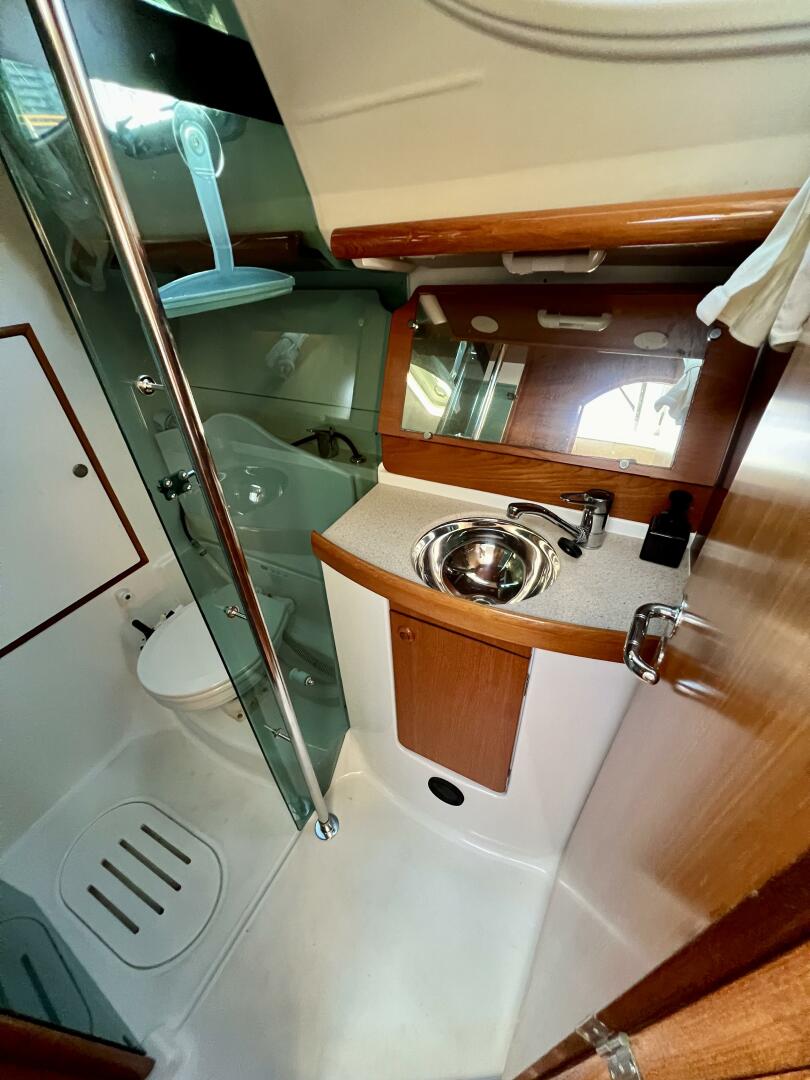 Slide: The Image of Jeanneau Sun Odyssey 35 2005 - 4635239