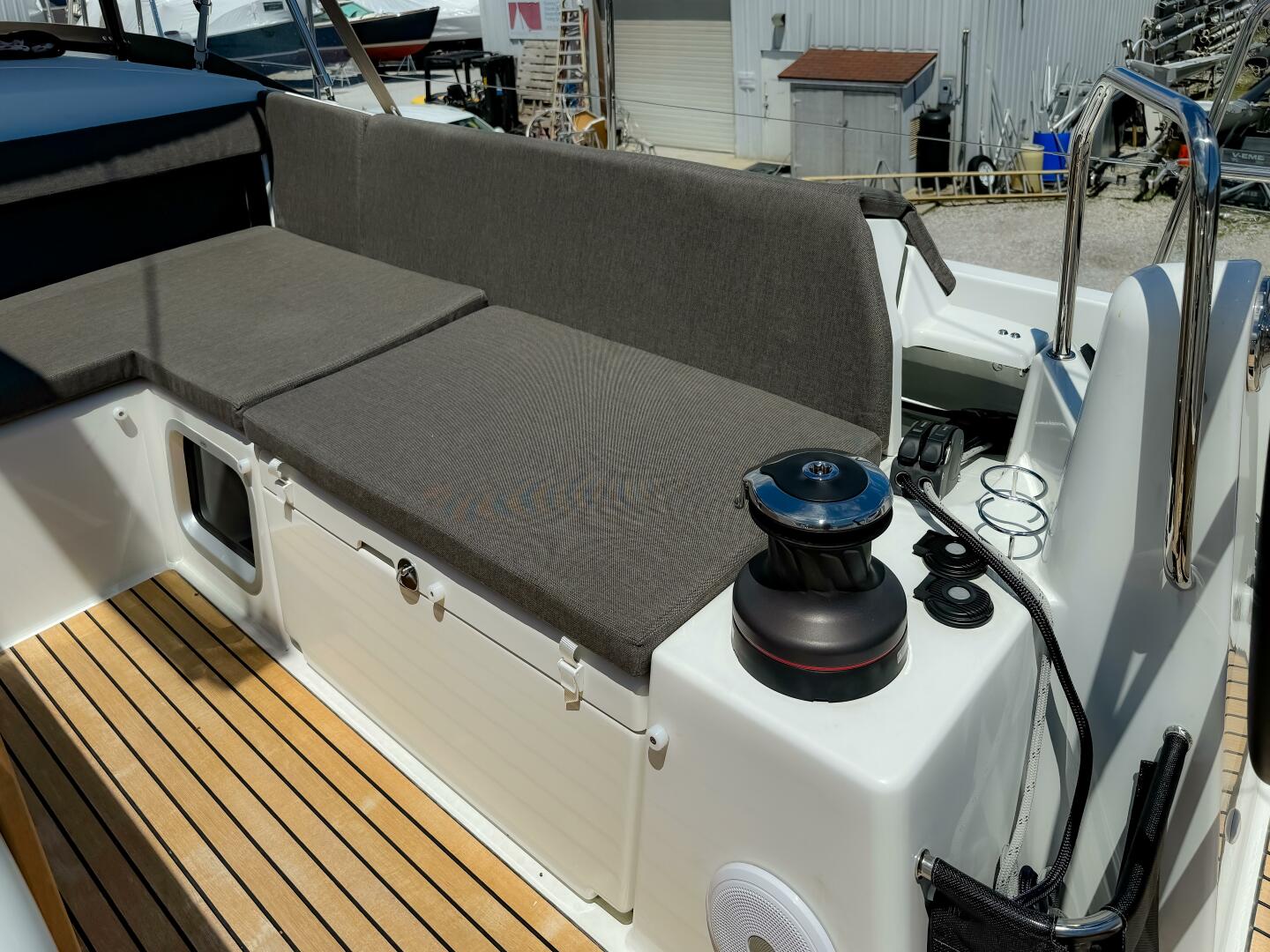 Slide: The Image of Jeanneau Sun Odyssey 490 #206 2023 - 5004060
