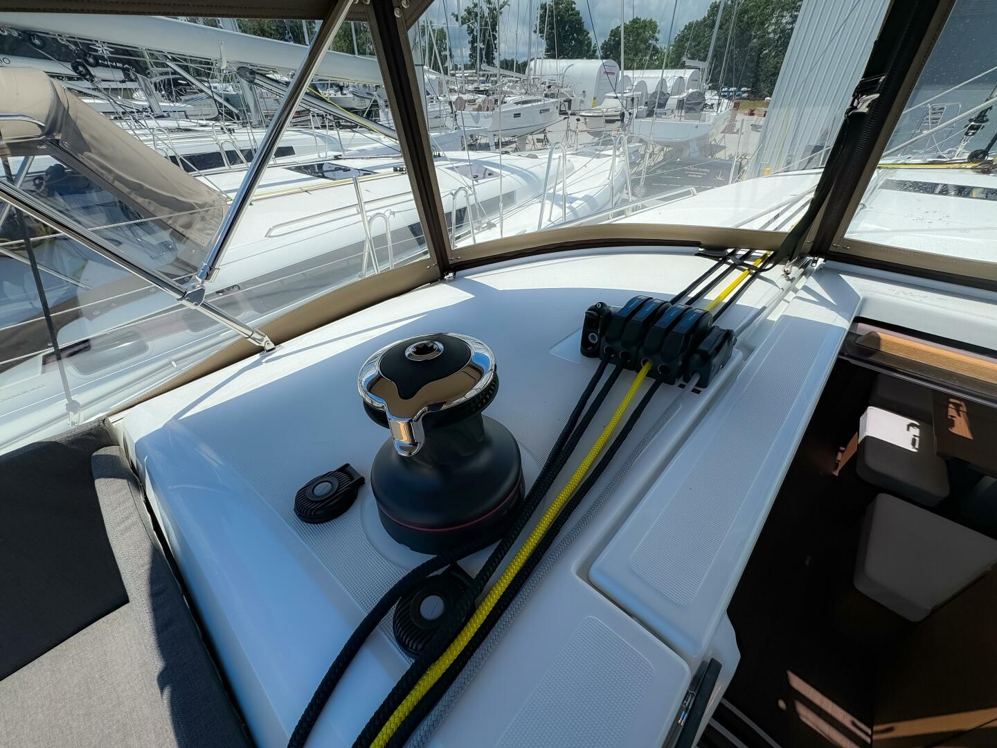 Slide: The Image of Jeanneau Sun Odyssey 490 #206 2023 - 5004064