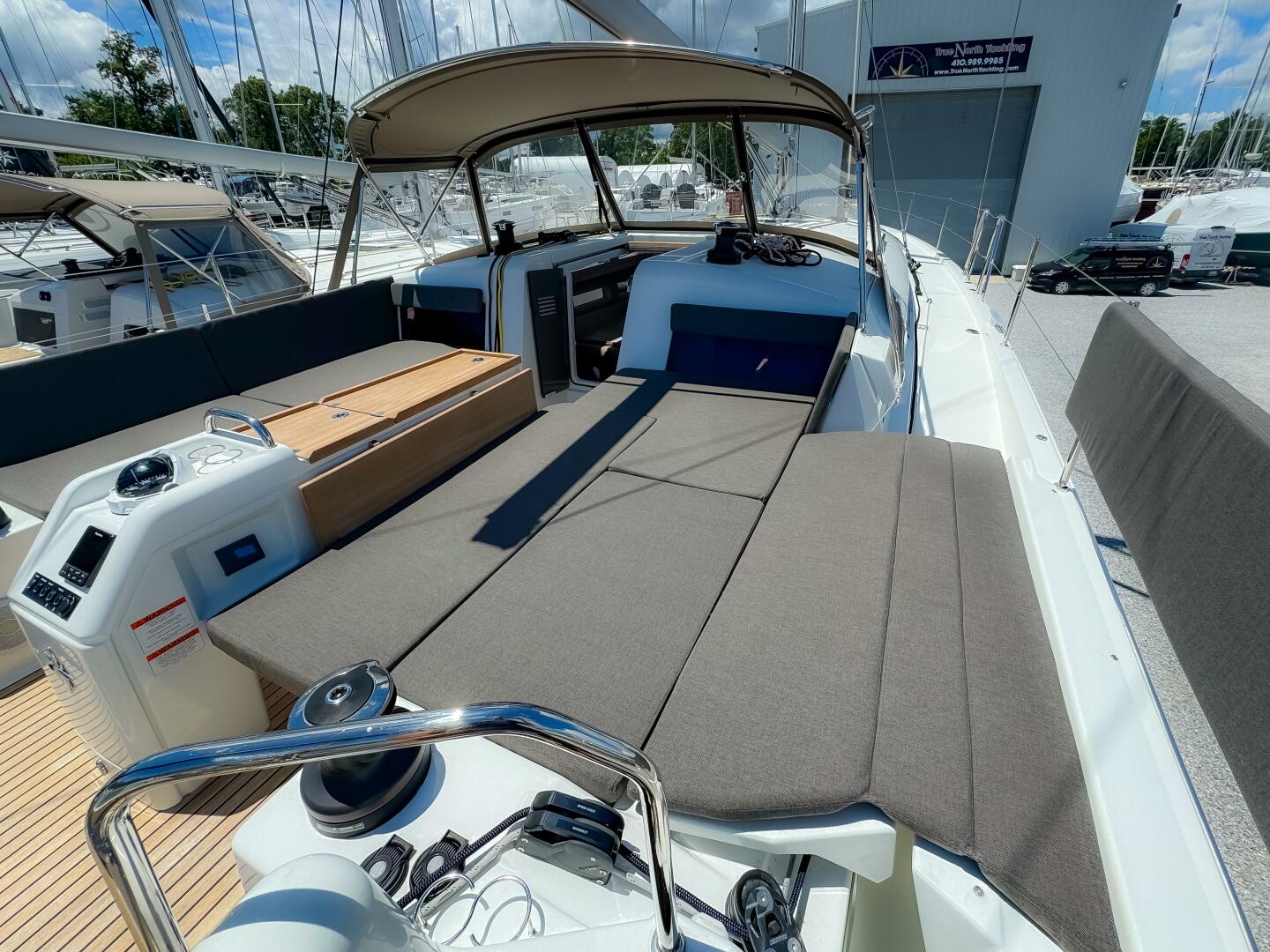 Slide: The Image of Jeanneau Sun Odyssey 490 #206 2023 - 5004074