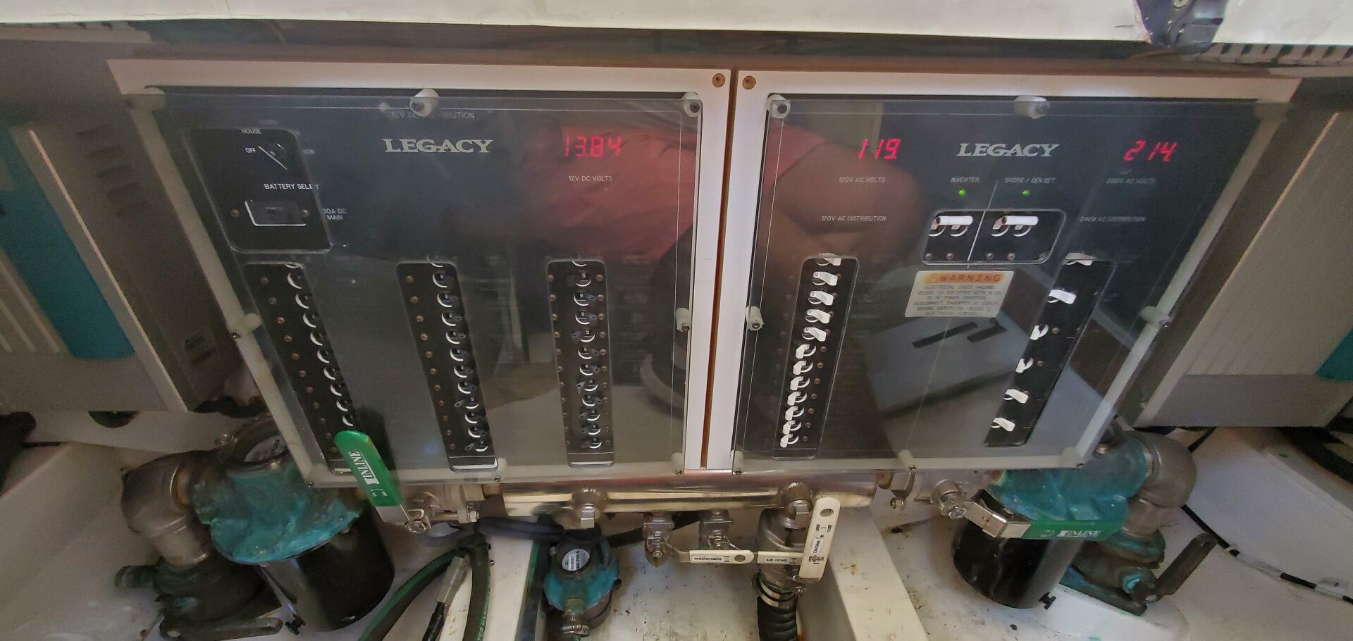 Slide: The Image of Legacy 32 2008 - 4629176