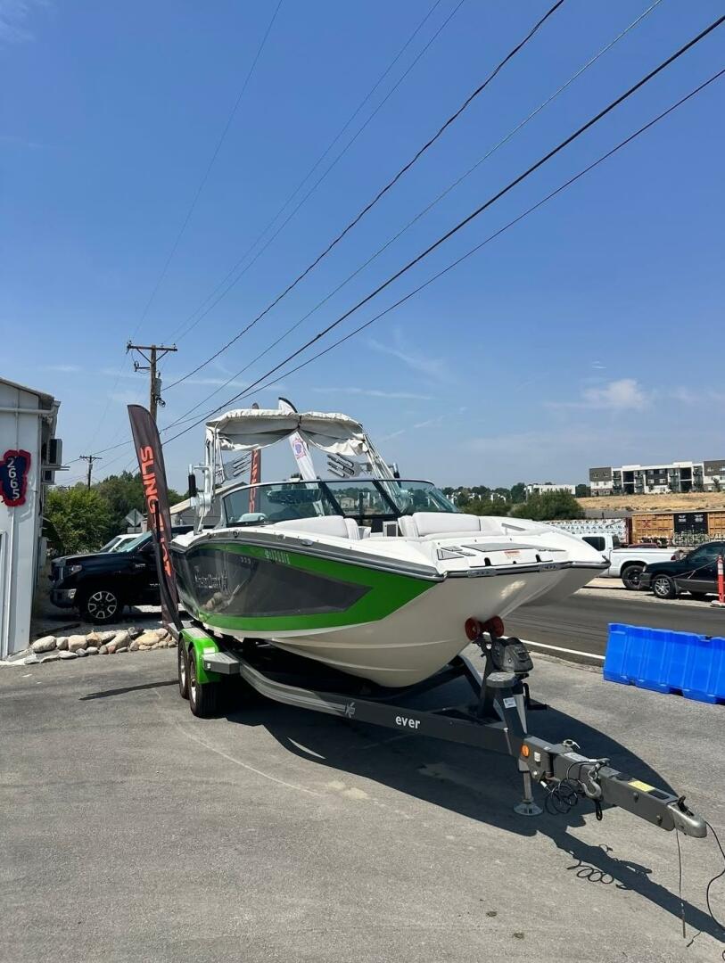 Slide: The Image of Mastercraft X23 2017 - 5042922
