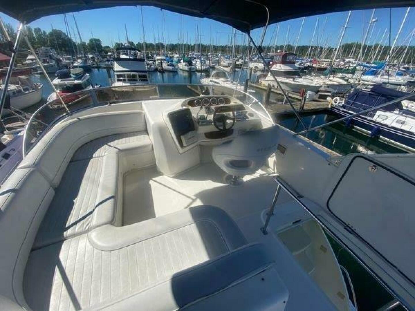 Slide: The Image of Meridian Motoryacht 2004 - 5046378