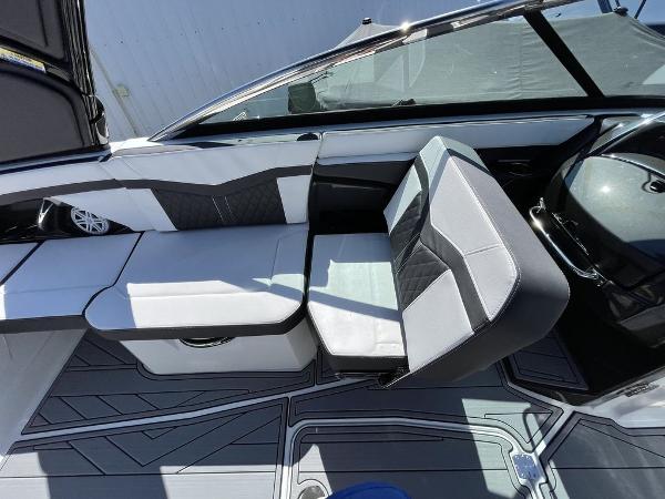 Slide: The Image of 2023 Monterey 278SS boat interior with modern seating and sleek design. - 4