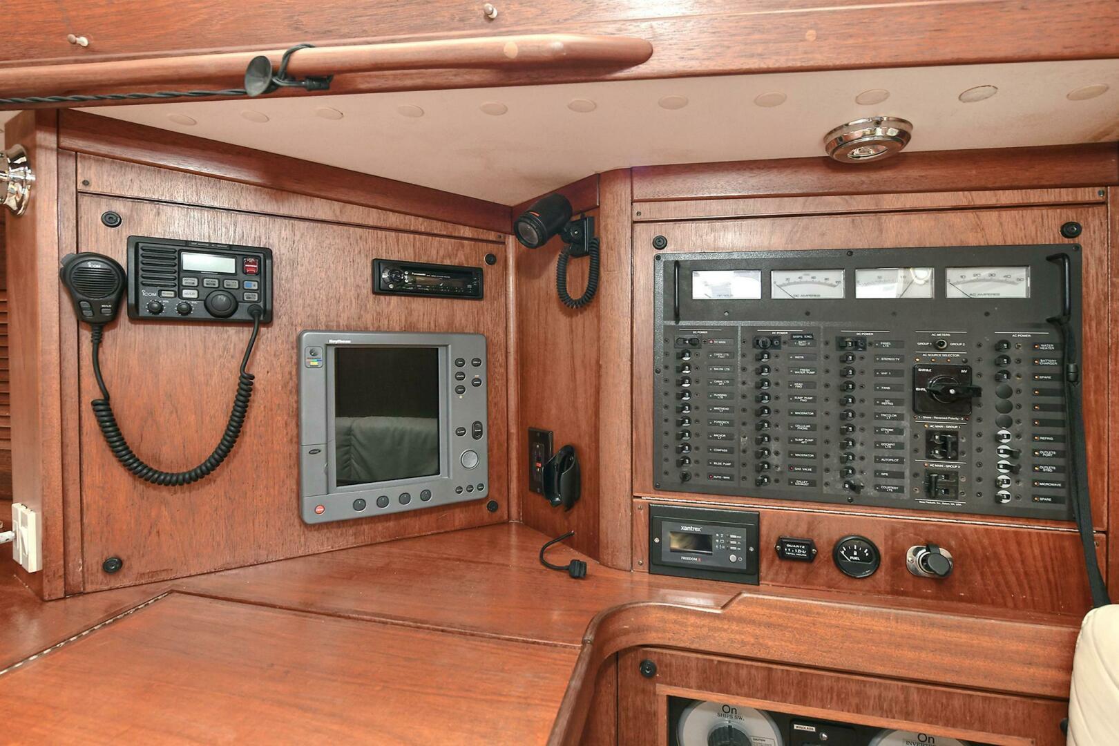 Slide: The Image of Sabre 452 2002 - 4681180