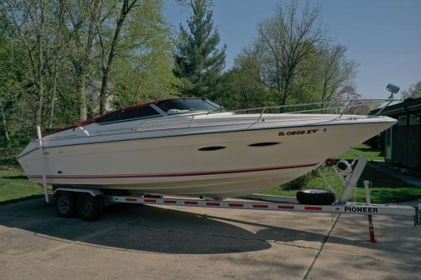 Slide: The Image of Sea Ray 260 Cuddy Cabin 1990 - 3