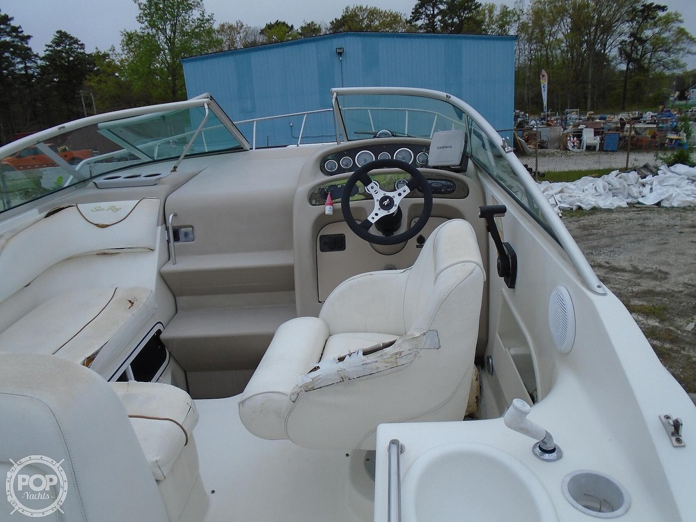 Slide: The Image of Sea Ray 260 Sundancer 2000 - 10651195