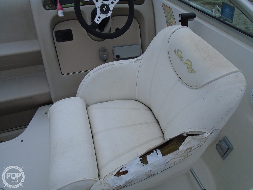 Slide: The Image of Sea Ray 260 Sundancer 2000 - 10651242