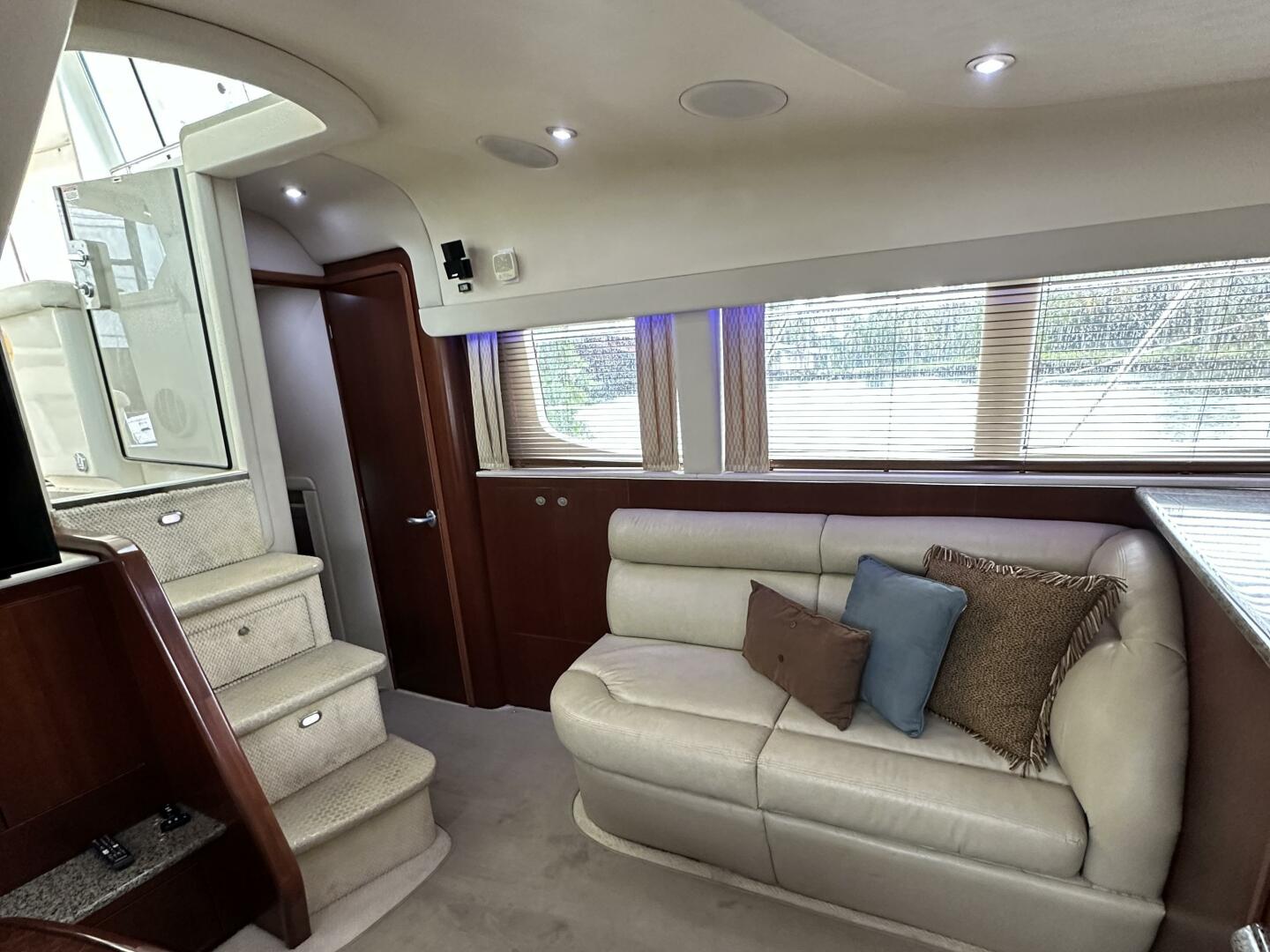 Slide: The Image of Sea Ray 480 Motor yacht 2005 - 4928520