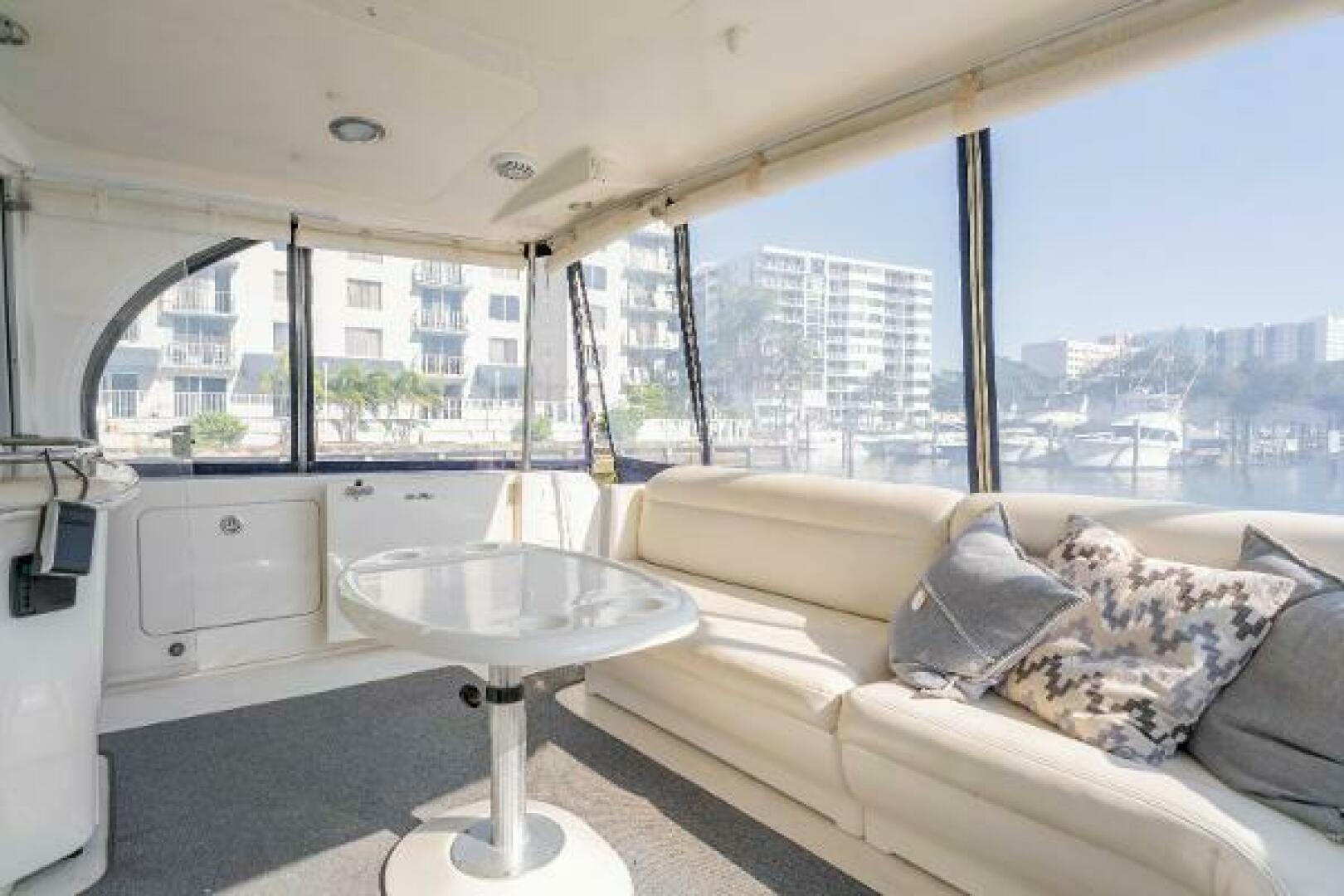 Slide: The Image of Sea Ray 480 Motor yacht 2005 - 5063950