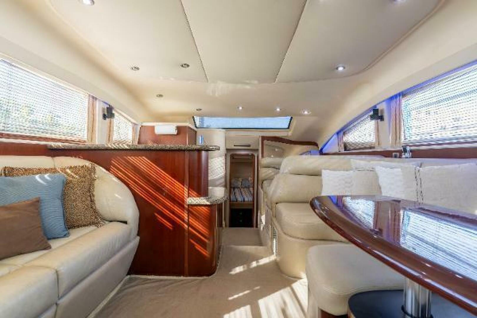 Slide: The Image of Sea Ray 480 Motor yacht 2005 - 5063957