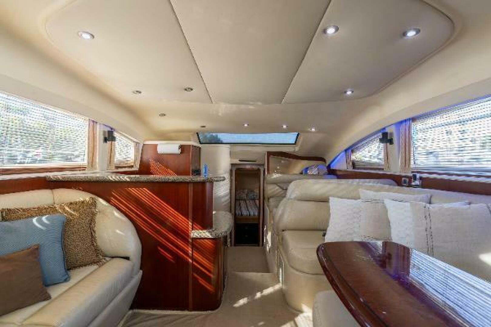 Slide: The Image of Sea Ray 480 Motor yacht 2005 - 5063958