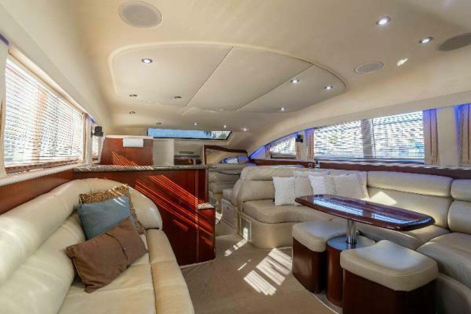 Slide: The Image of Sea Ray 480 Motor yacht 2005 - 5063959