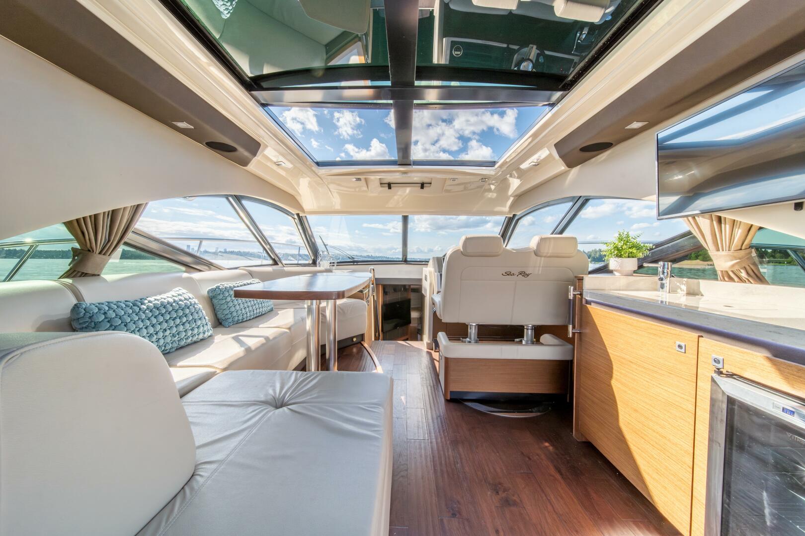 Slide: The Image of Sea Ray 510 Sundancer 2014 - 4413322