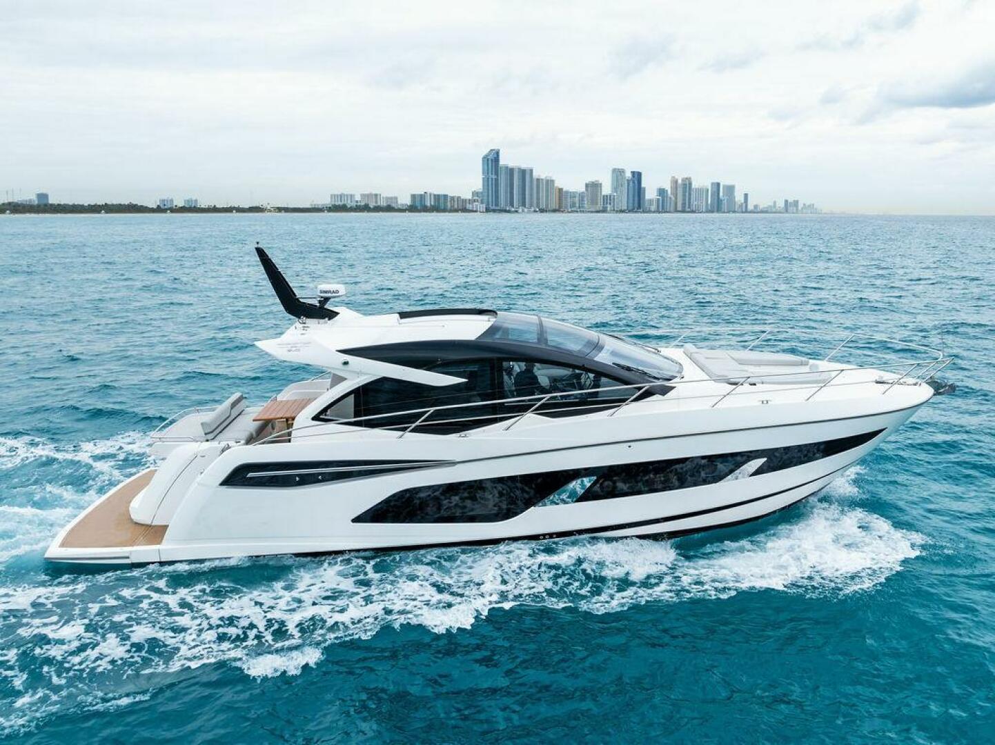 Slide: The Image of Sunseeker Predator 55 EVO 2022 - 1
