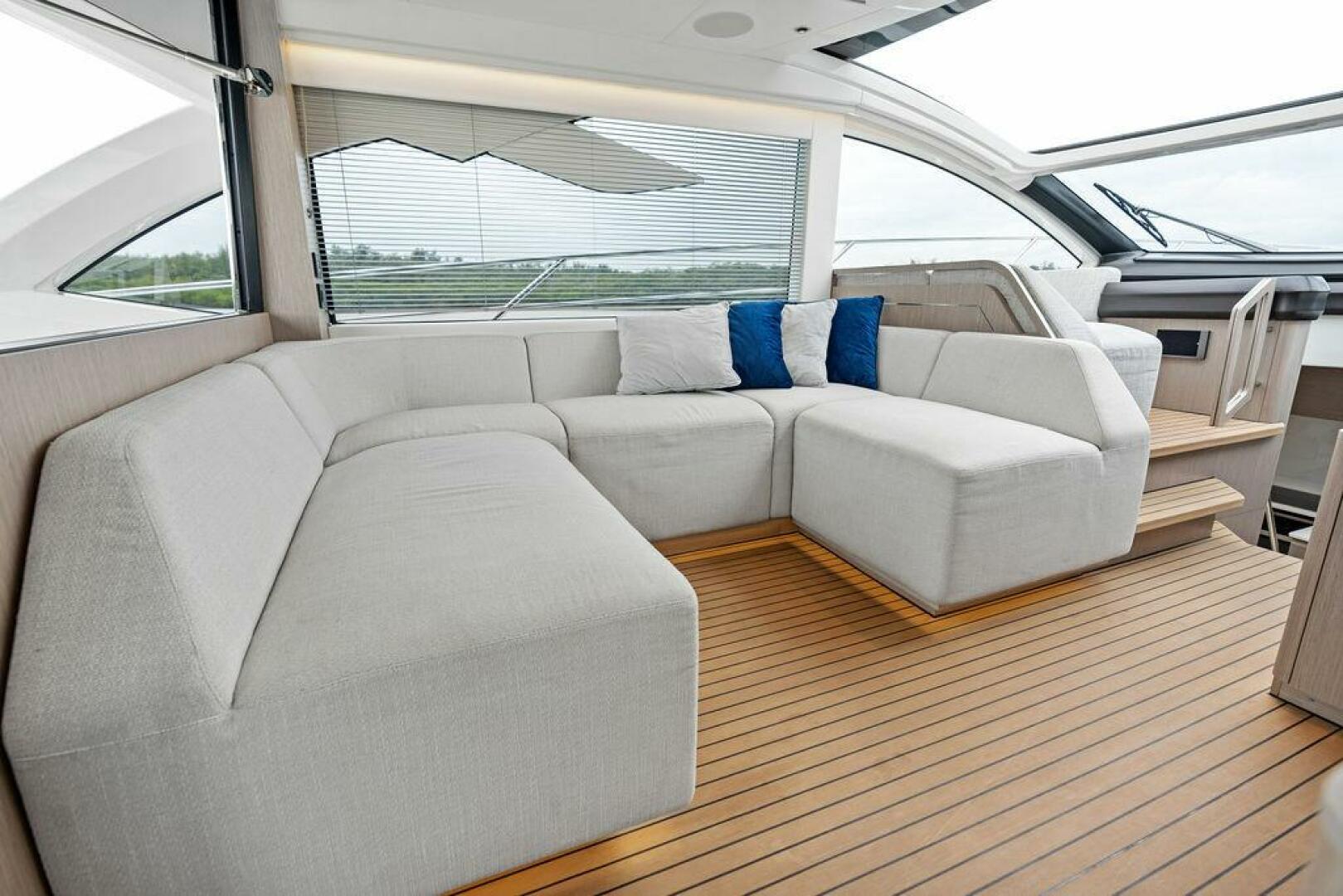 Slide: The Image of Sunseeker Predator 55 EVO 2022 - 20