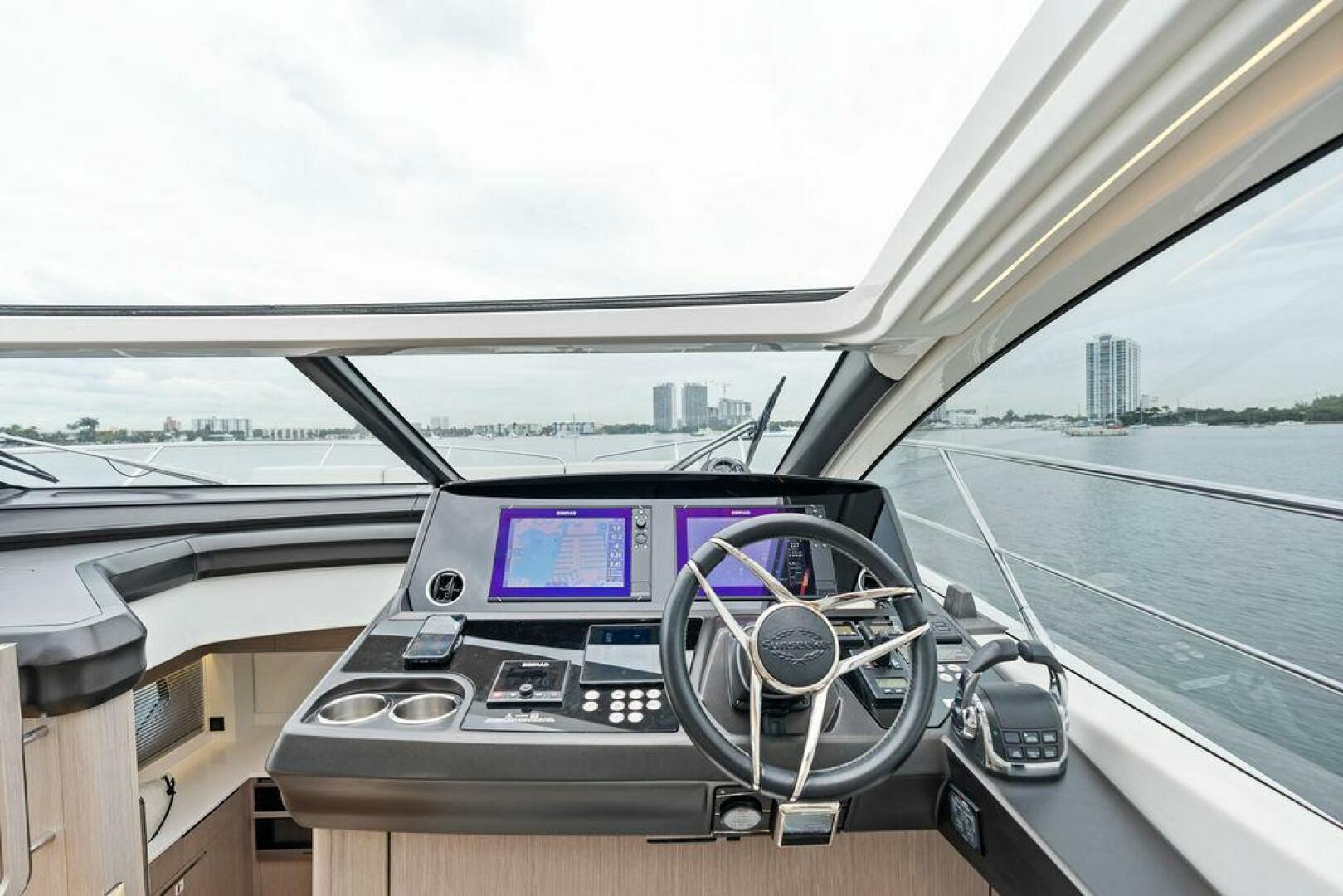 Slide: The Image of Sunseeker Predator 55 EVO 2022 - 26