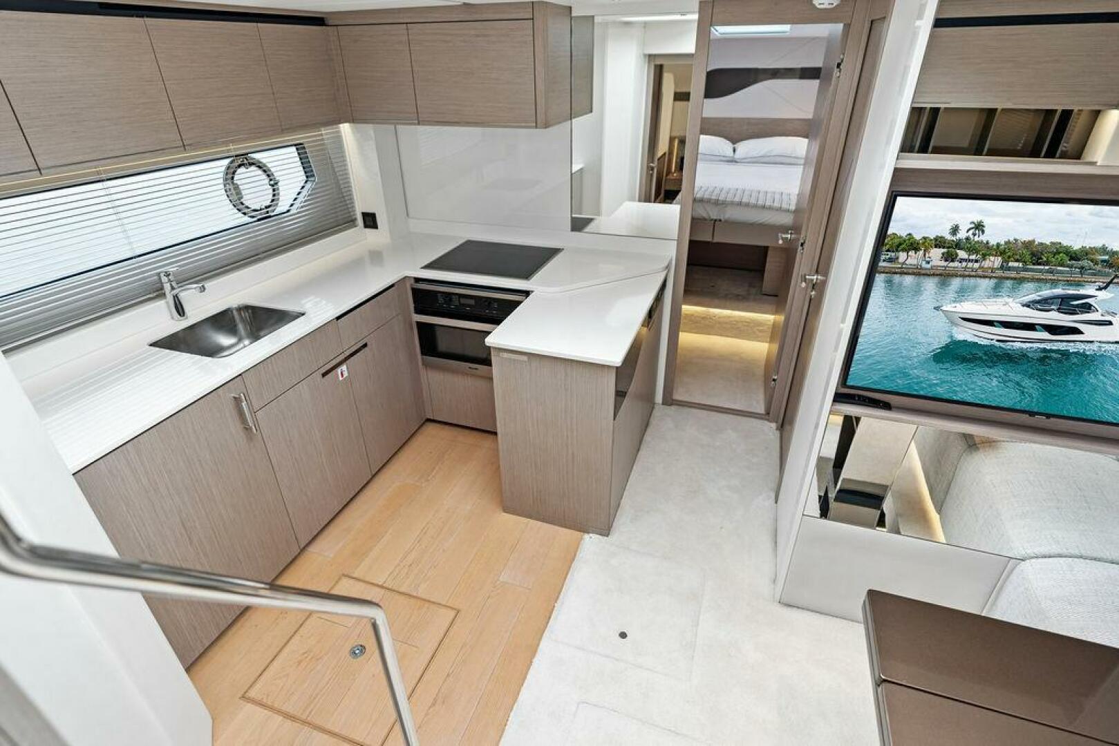 Slide: The Image of Sunseeker Predator 55 EVO 2022 - 33