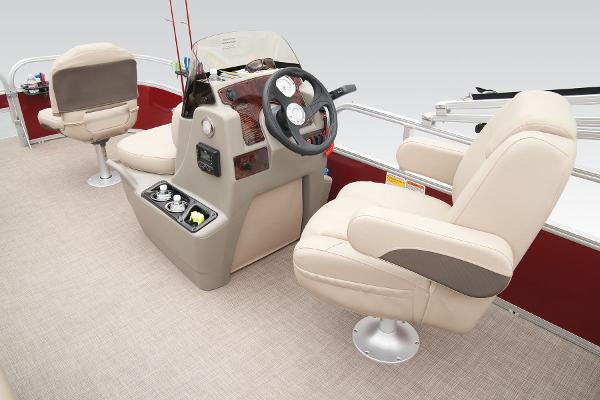 Slide: The Image of Manufacturer Provided Image: Sun Tracker Bass Buggy 16 XL Select - 34