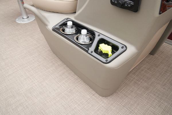 Slide: The Image of Manufacturer Provided Image: Sun Tracker Bass Buggy 16 XL Select - 37