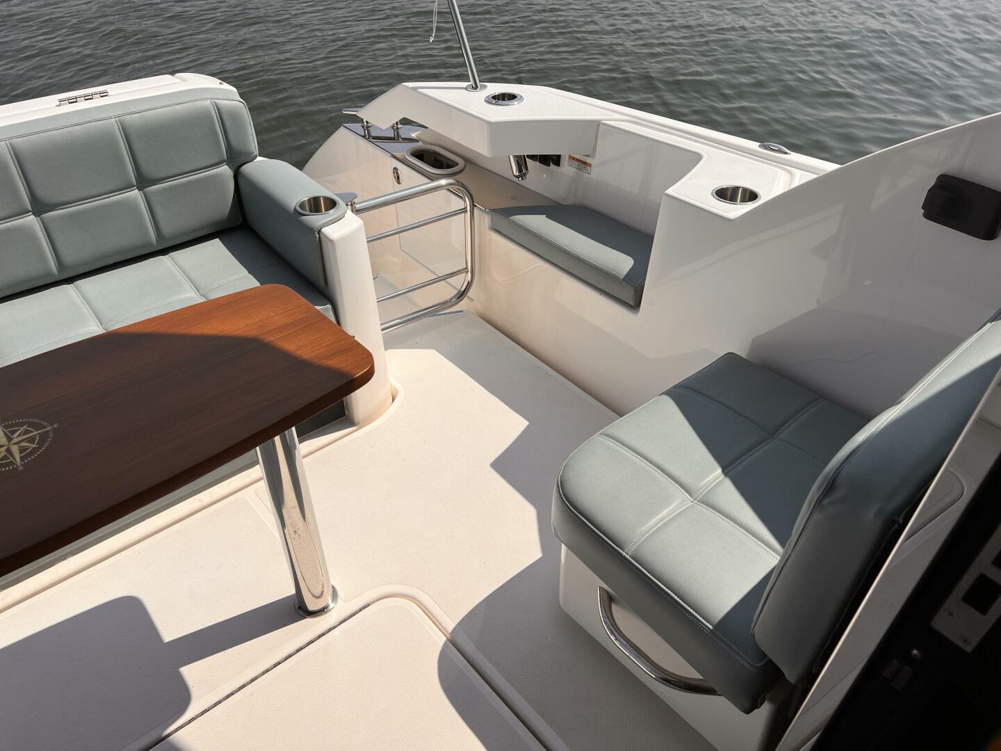 Slide: The Image of Tiara Yachts 39 Coupe 2017 - 4559104