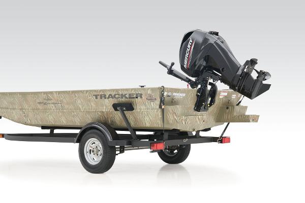 Slide: The Image of Manufacturer Provided Image: Tracker Grizzly 1654 T Sportsman - 27