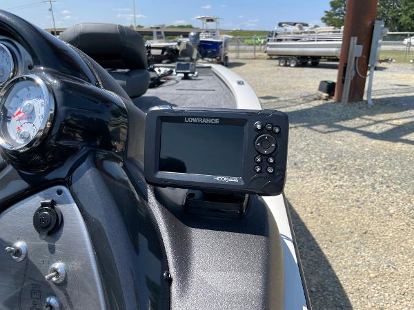 Slide: The Image of 2023 Tracker Pro Team 190 TX boat with Lowrance fishfinder. - 8