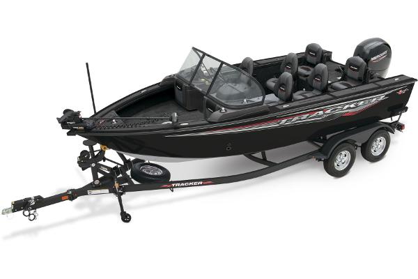 Slide: The Image of Tracker Targa V-18 Combo 2024 - 1