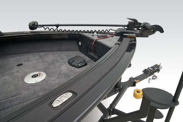 Slide: The Image of Tracker Targa V-18 Combo 2024 - 19
