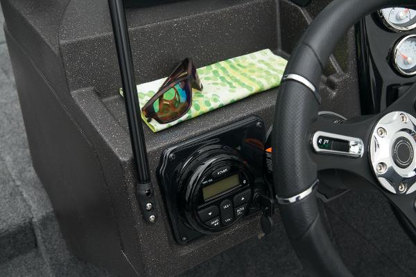 Slide: The Image of Tracker Targa V-18 Combo 2024 - 36