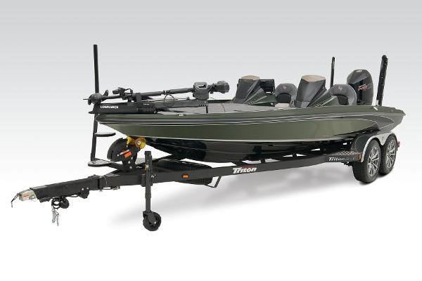 Slide: The Image of Triton 20XP Patriot 2025 - 8
