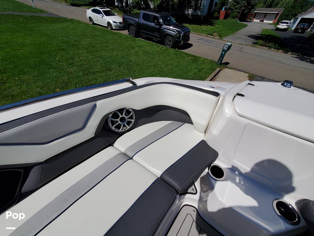 Slide: The Image of Yamaha 212S 2020 - 13059235