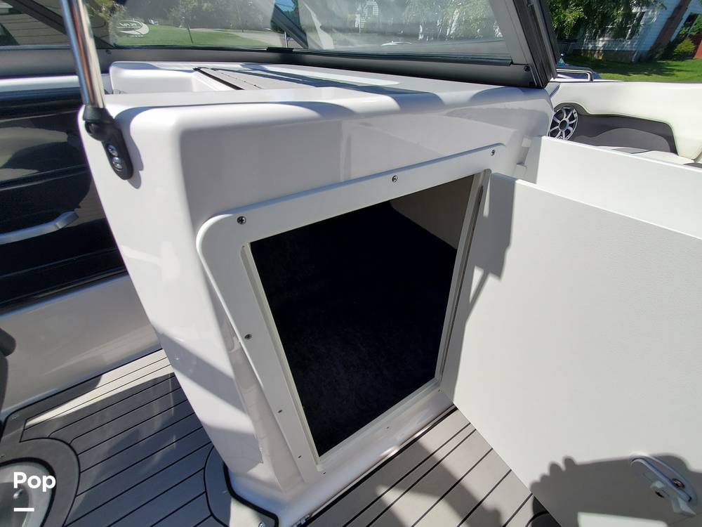 Slide: The Image of Yamaha 212S 2020 - 13060931