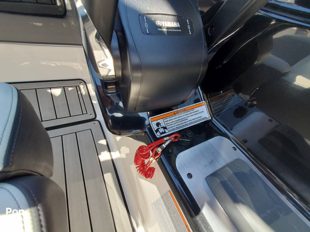 Slide: The Image of Yamaha 212S 2020 - 13060975