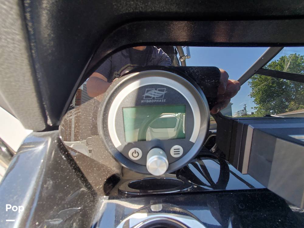 Slide: The Image of Yamaha 212S 2020 - 13060982